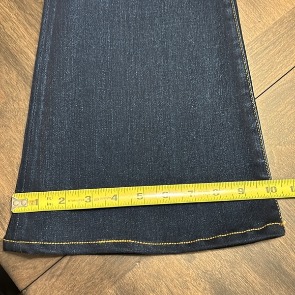 Hudson Flare Jean - Picture 12 of 15